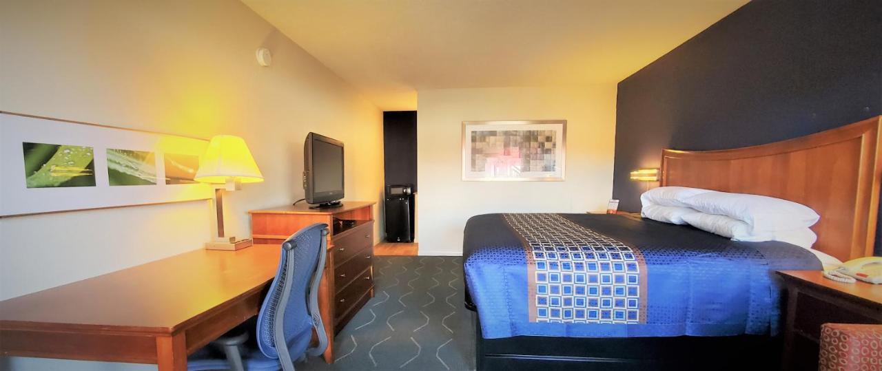 Economy 7 Inn- Newport News Exterior foto